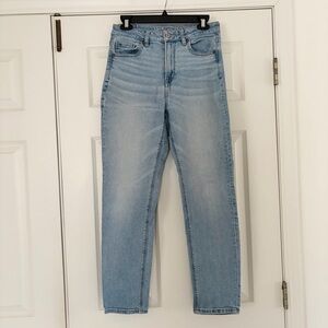 American Eagle Regular Fit Straight Leg Jeans